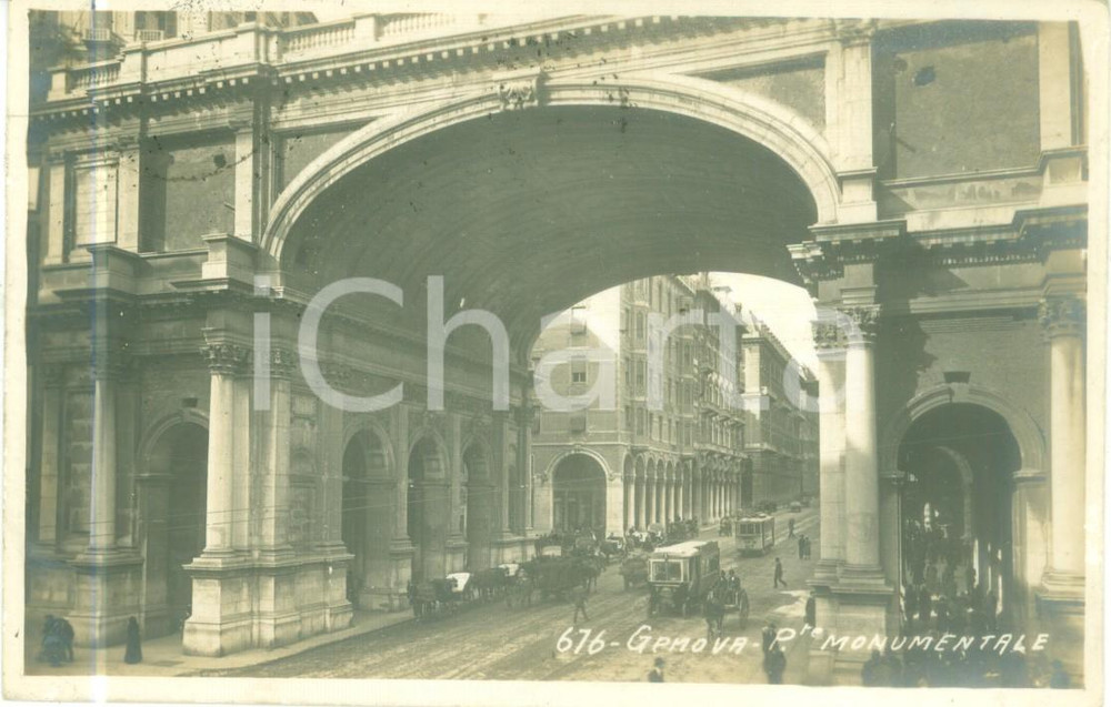 Cartolina originale da collezione 1921 GENOVA Tram e carrozze sotto il Ponte Monumentale Cartolina FP VG 1