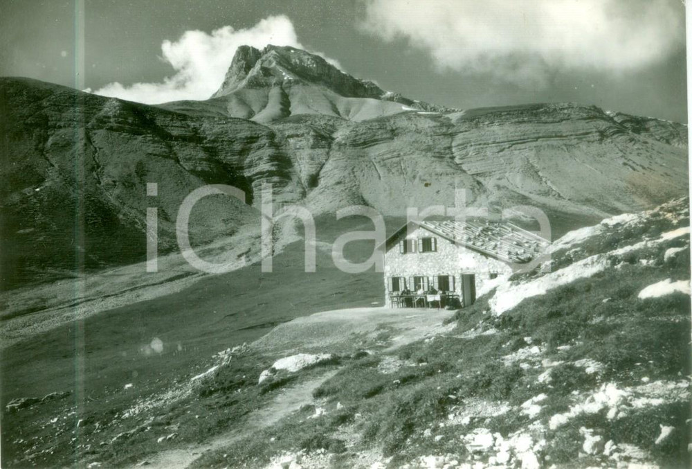 Cartolina originale da collezione 1955 ca CORVARA IN BADIA BZ Pranzo all aperto al Rifugio PUEZ Cartolina FG NV 1