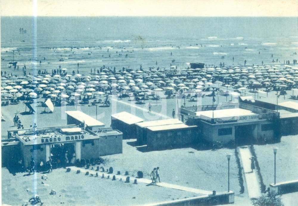 Cartolina originale da collezione 1962 CERVIA RA La spiaggia e lo stabilimento balneare Cartolina FG VG 1