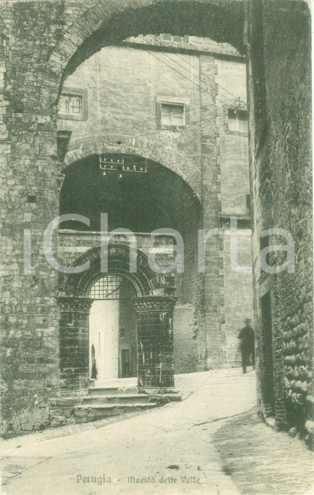 Cartolina originale da collezione 1930 ca PERUGIA Via MaestÃ  delle Volte Cartolina ANIMATA FP NV 1