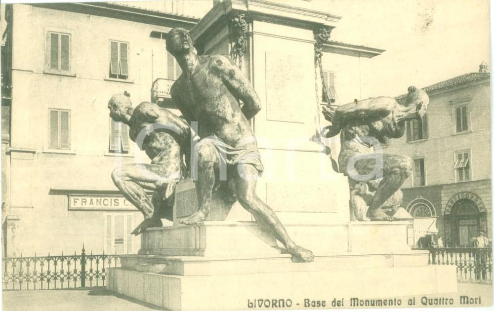 Cartolina originale da collezione 1912 LIVORNO Base del monumento ai Quattro Mori Cartolina postale FP VG 1