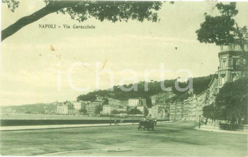 Cartolina originale da collezione 1936 NAPOLI Automobile in Via CARACCIOLO Cartolina postale FP VG 1