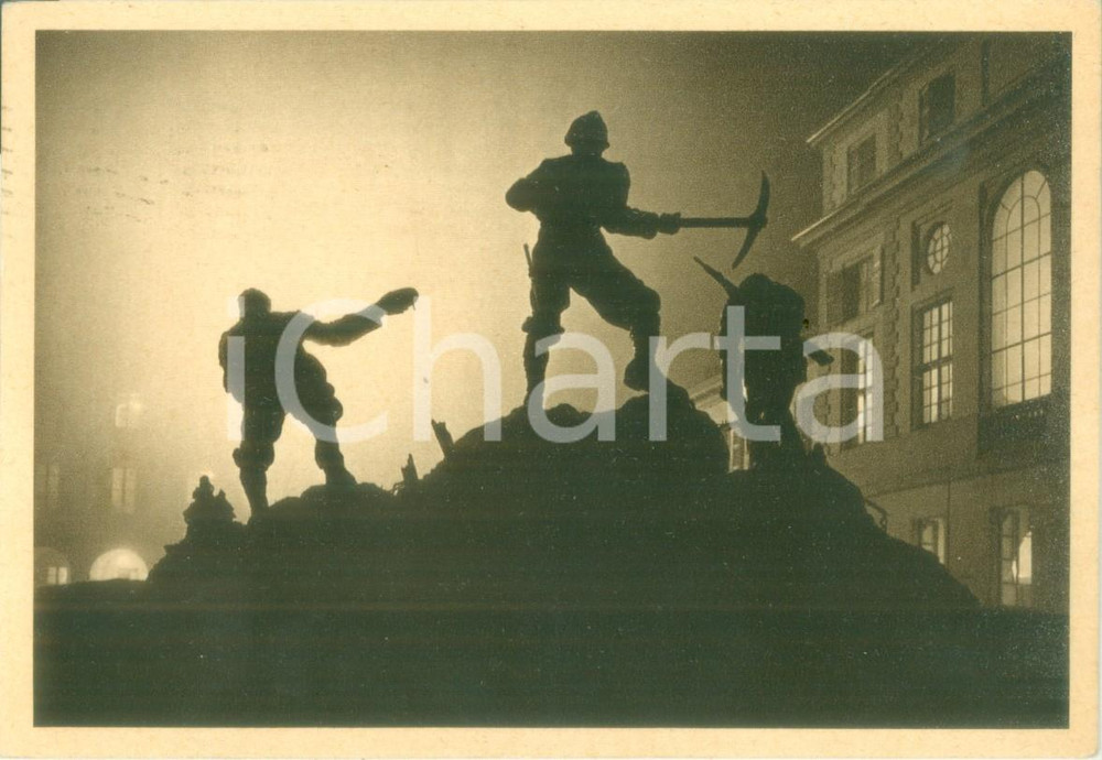 Cartolina originale da collezione 1937 PAVIA Il Monumento agli Eroi del Genio Cartolina FG VG 1
