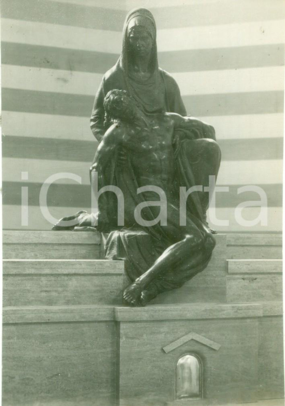 Fotografia d epoca originale 1928 TRIPOLI LIBIA La PietÃ , dello scultore Attilio SELVA Fotografia 1