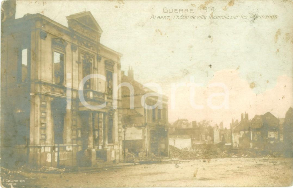 Cartolina originale da collezione 1915 ALBERT FRANCE WW1 Hotel de ville incendiÃ© par les Allemands Cartolina FP 1
