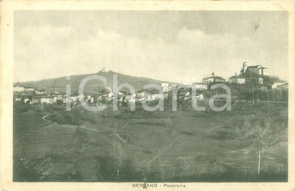 Cartolina originale da collezione 1940 BERZANO DI SAN PIETRO AT Panorama del paese Cartolina FP VG 1