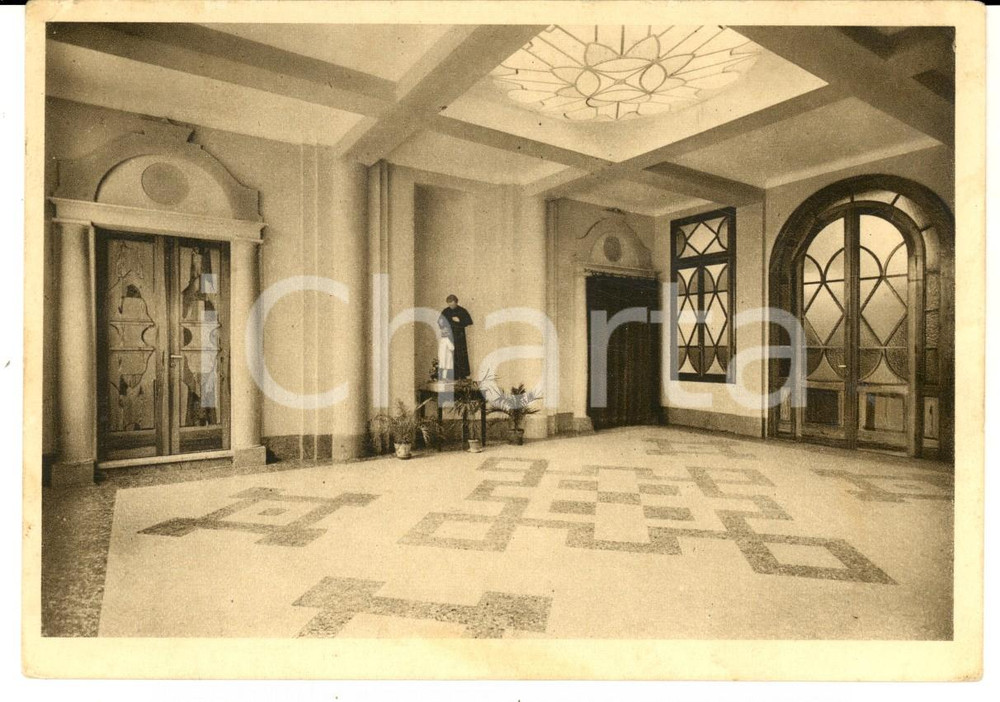 Cartolina originale da collezione 1937 VALLECROSIA Collegio MARIA AUSILIATRICE Istituto DON BOSCO  Atrio cappella 1