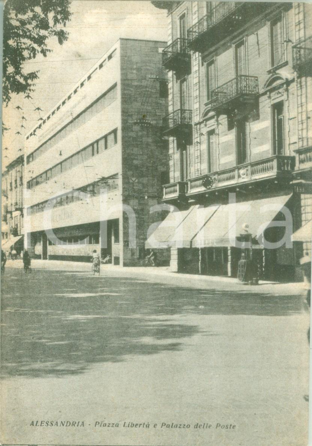 Cartolina originale da collezione 1950 ca ALESSANDRIA Piazza LibertÃ  Palazzo Poste Uffici STIPEL Cartolina FG VG 1
