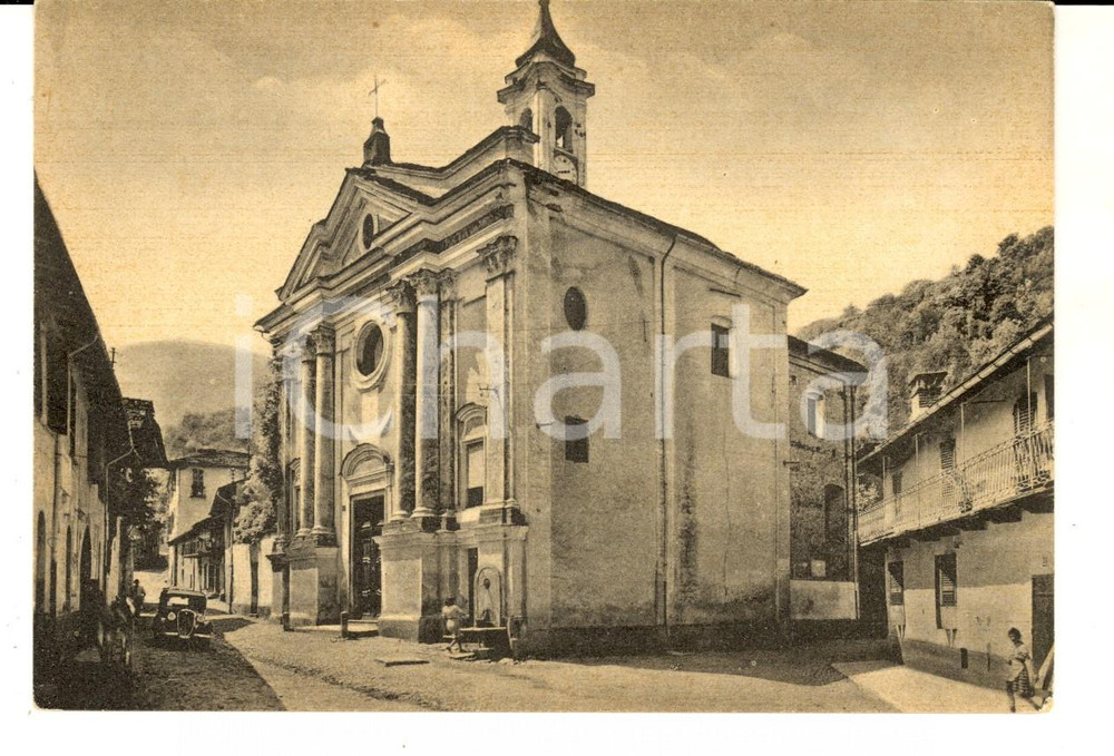 Cartolina originale da collezione 1950 ca VALGRANA CN Via Duccio Galimberti con la chiesa Cartolina ANIMATA 1
