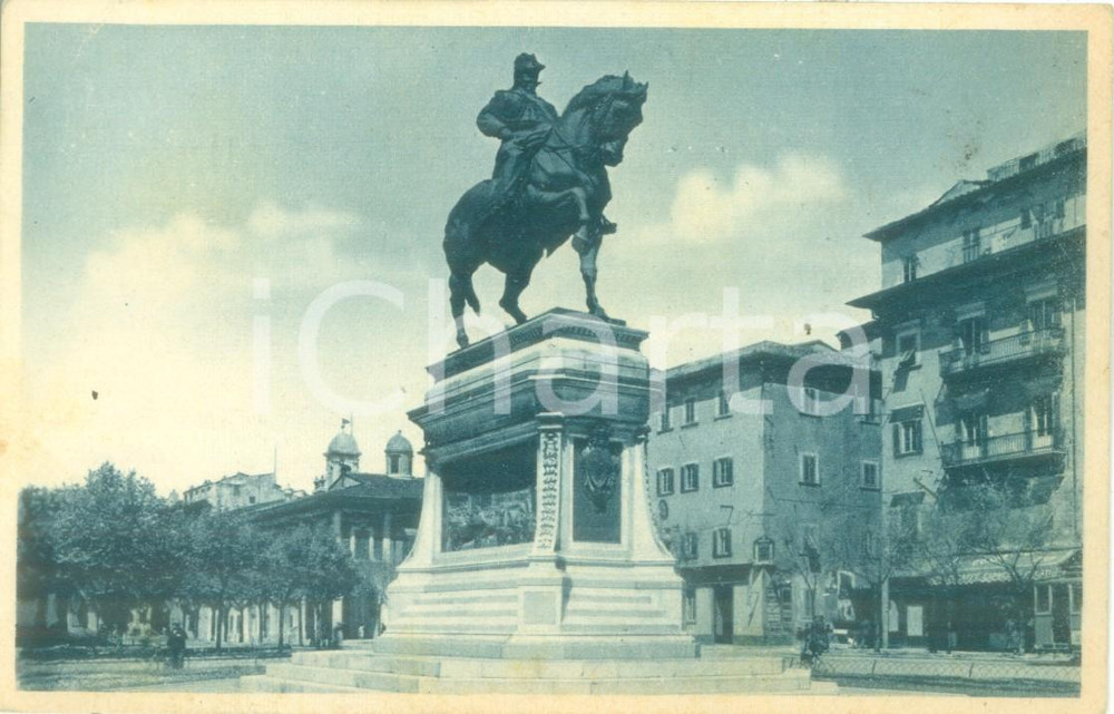 Cartolina originale da collezione 1949 LIVORNO Monumento a Vittorio Emanuele II Cartolina FP VG 1