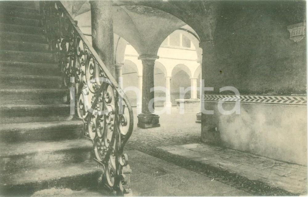 Cartolina originale da collezione 1937 TEGLIO SO Androne del Palazzotto BESTA Cartolina FP VG 1