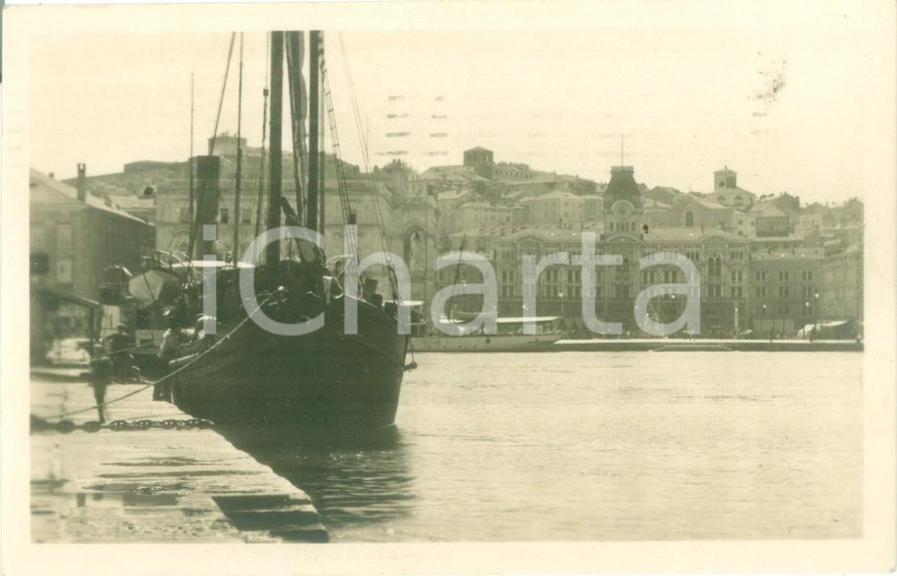 Cartolina originale da collezione 1929 TRIESTE Piazza dell UnitÃ  dal Molo Audace Cartolina postale FP VG 1