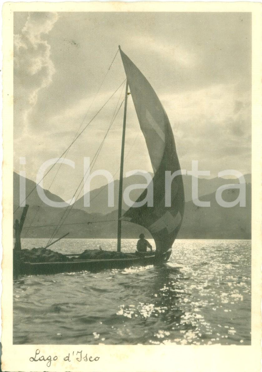 Cartolina originale da collezione 1940 ca LAGO D ISEO Barca a vela in navigazione Cartolina postale FG NV 1
