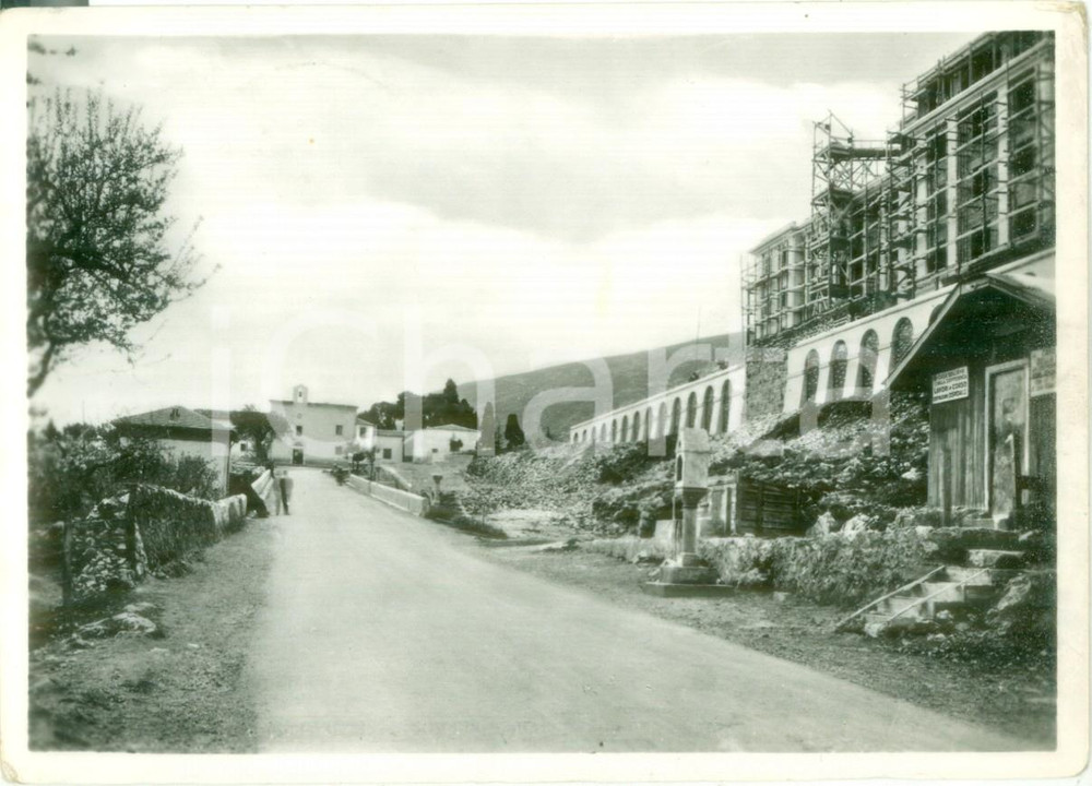 Cartolina originale da collezione 1951 SAN GIOVANNI ROTONDO Costruenda clinica Fiorello LA GUARDIA Cartolina FG VG 1