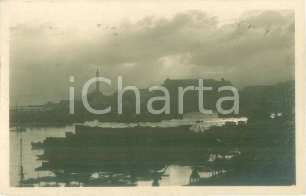 1925 GENOVA Panorama del porto con Lanterna *Cartolina FP VG