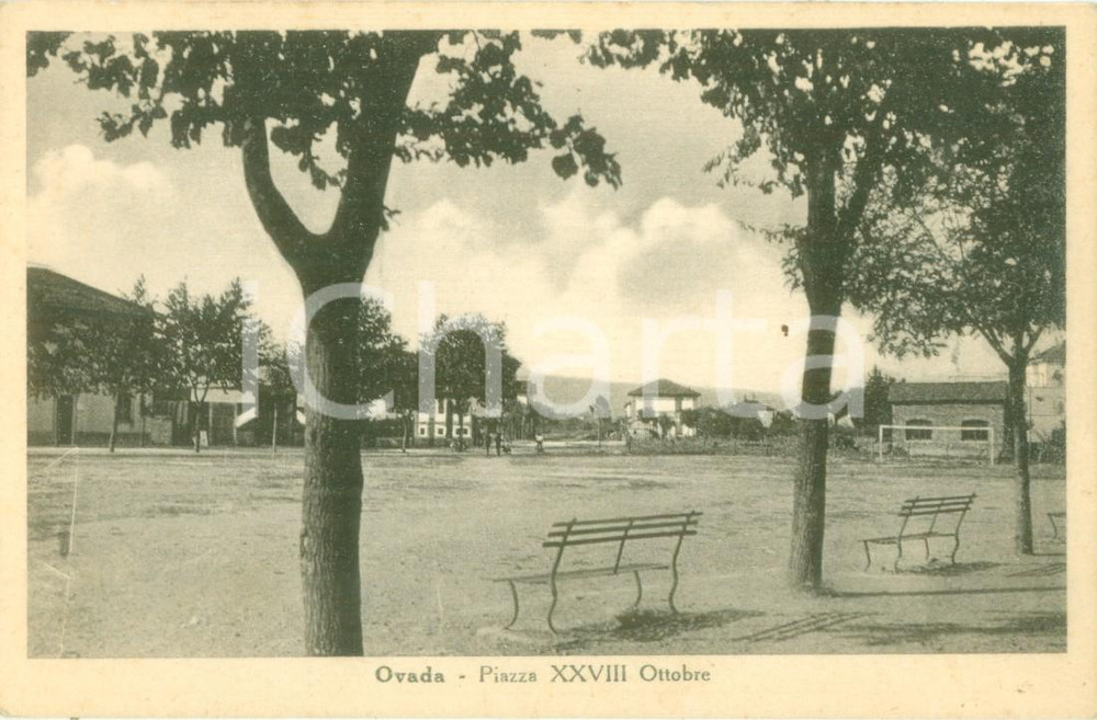 Cartolina originale da collezione 1935 ca OVADA AL Panchine in Piazza XXVIII Ottobre Cartolina FP NV 1