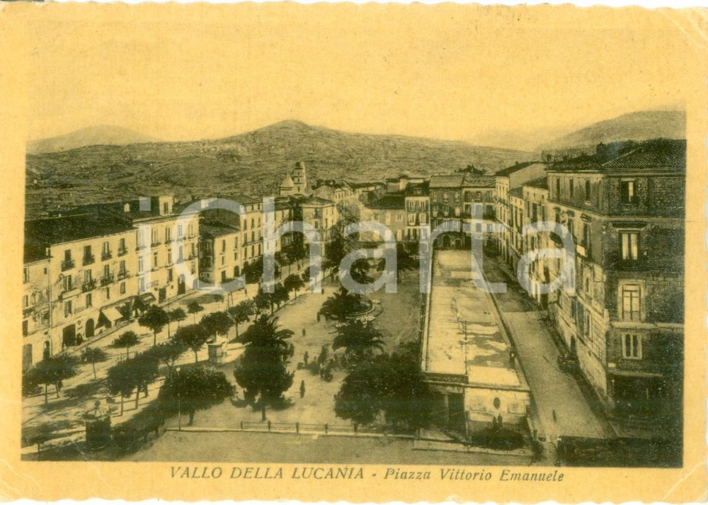 Cartolina originale da collezione 1953 VALLO DELLA LUCANIA SA Veduta di Piazza Vittorio Emanuele Cartolina FG VG 1