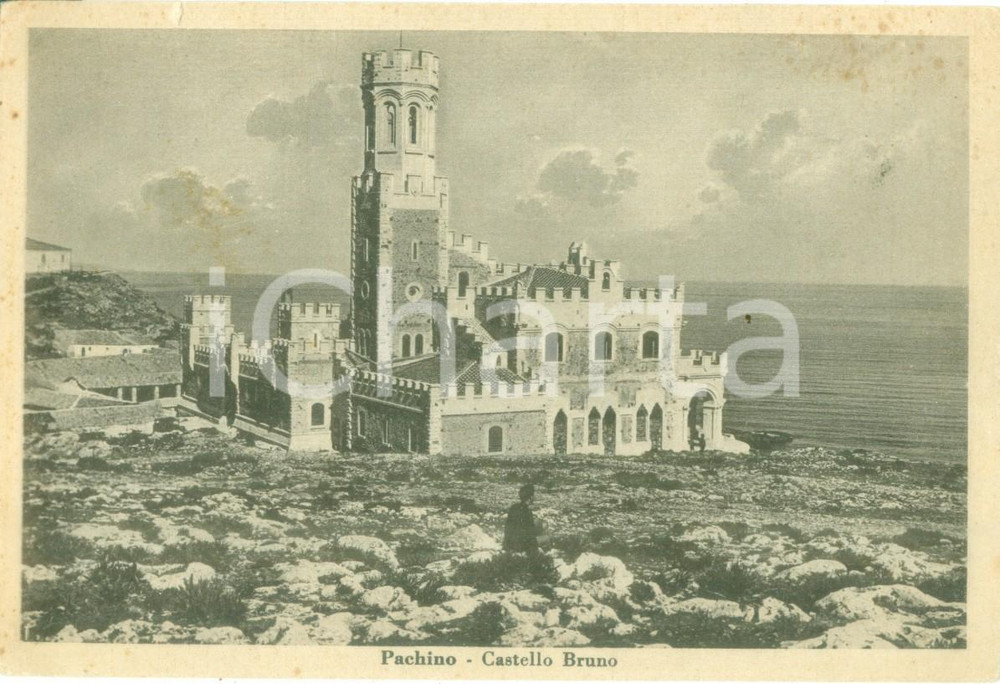 Cartolina originale da collezione 1948 PACHINO SR Veduta del Castello Bruno Cartolina FG VG 1