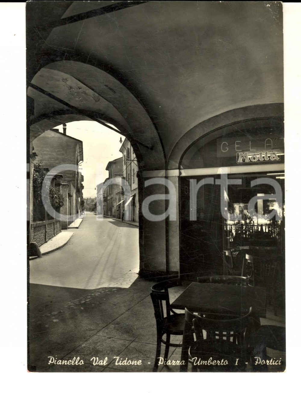 1972 PIANELLO VAL TIDONE Portici in piazza UMBERTO I *Cartolina pubblicità MOTTA