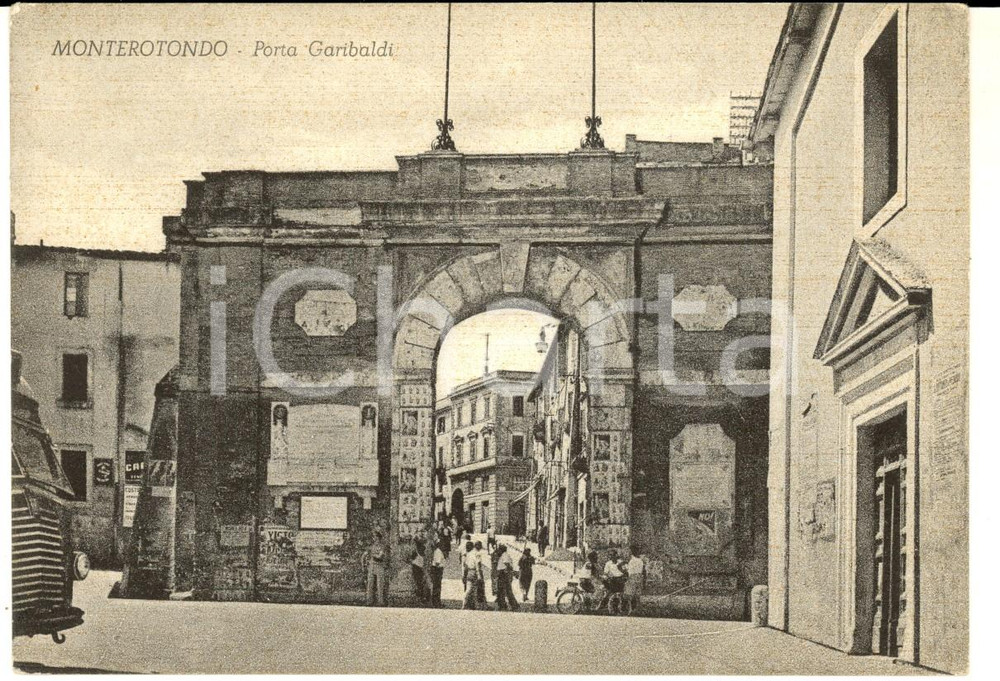 Cartolina originale da collezione 1956 MONTEROTONDO RM Porta Garibaldi Cartolina postale ANIMATA FG VG 1