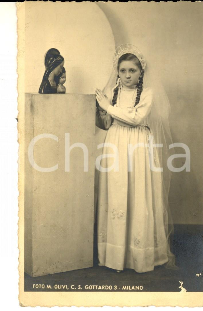 Fotografia d epoca originale 1941 MILANO Ritratto di bambina alla Prima Comunione Foto cartolina M. OLIVI 1