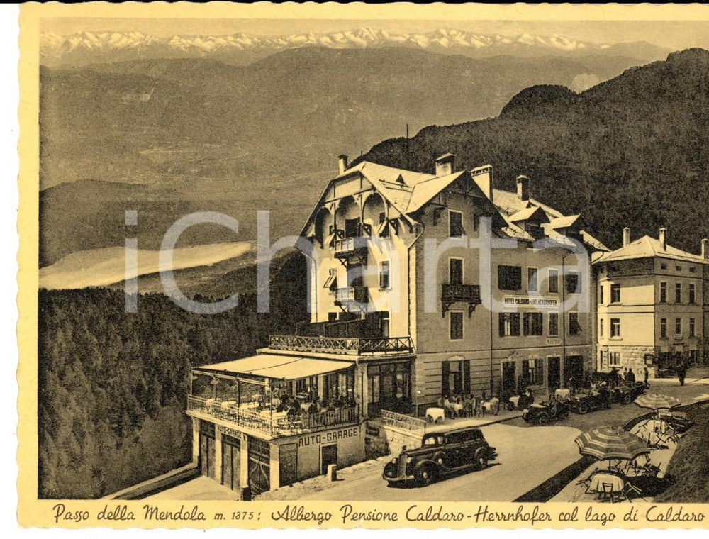 Cartolina originale da collezione 1950 ca PASSO DELLA MENDOLA BZ Veduta Hotel CALDARO con autogarage Cartolina 1