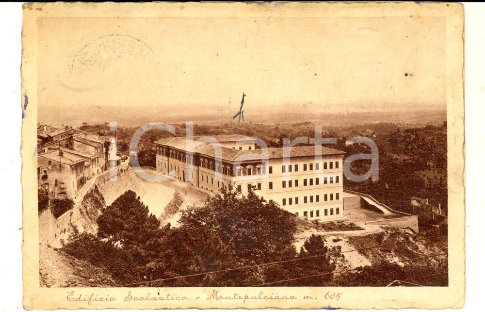 Cartolina originale da collezione 1950 ca MONTEPULCIANO SI Veduta con edificio scolastico Cartolina postale FG 1