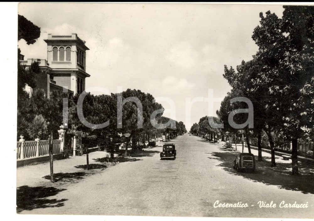 Cartolina originale da collezione 1953 CESENATICO FC Veduta di Viale CARDUCCI Cartolina ANIMATA auto FG VG 1