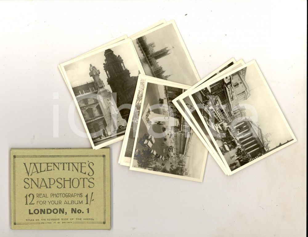 Materiale pubblicitario d’epoca 1950 ca LONDON Album 12 foto seriali VALENTINE S SNAPSHOTS TURISMO VINTAGE 1