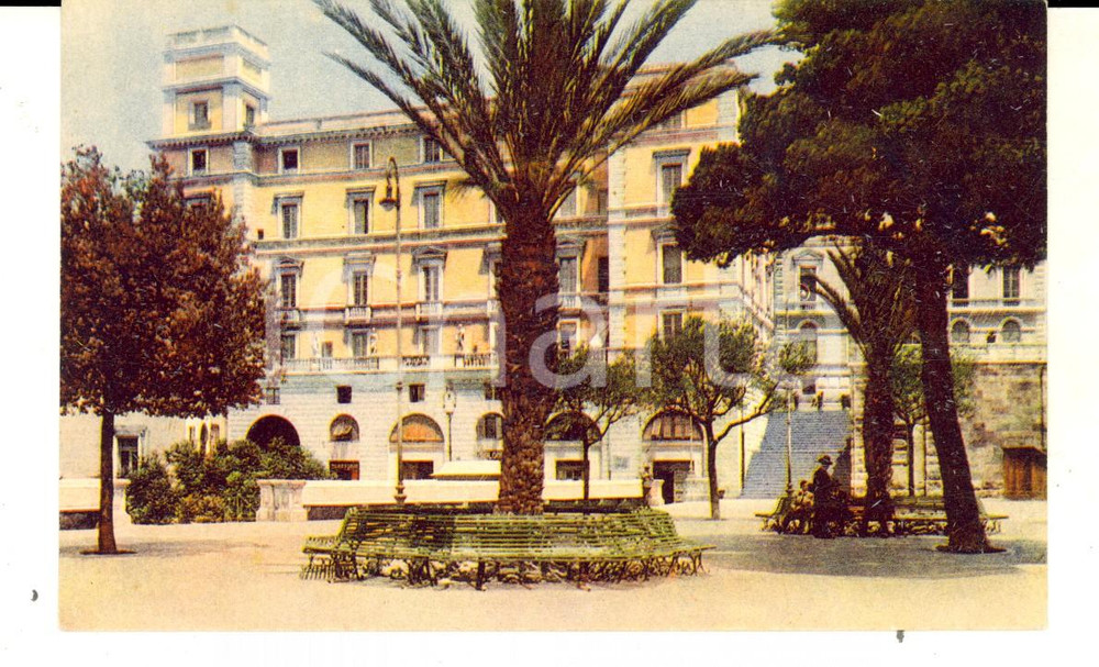 Cartolina originale da collezione 1930 ca CAGLIARI Veduta di palazzo BOYL Cartolina postale ANIMATA FP NV 1