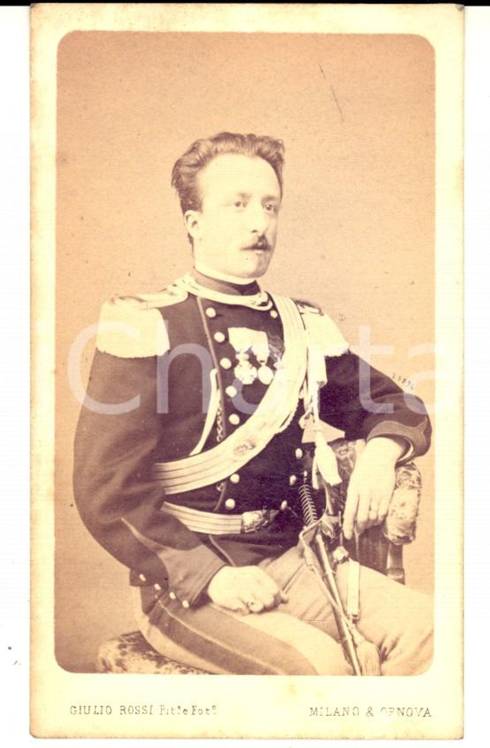 Fotografia d epoca originale 1870 ca REGIO ESERCITO MILANO Ritratto di alto ufficiale Foto Giulio ROSSI CDV 1