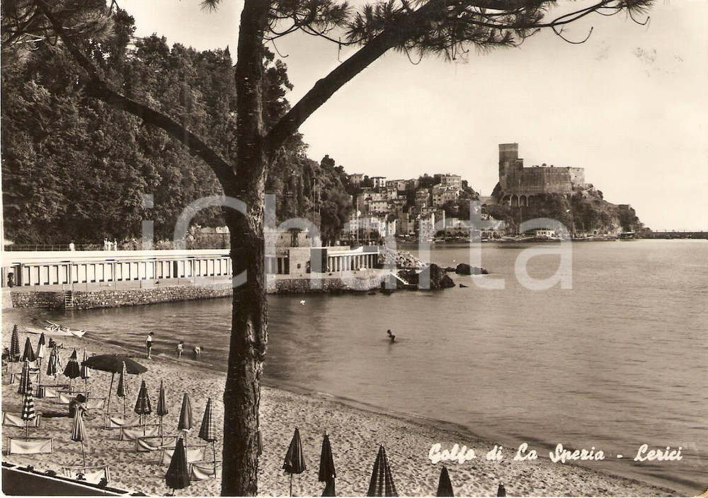 1960 LERICI (SP) Bagnanti nel Golfo di LA SPEZIA *Cartolina FG VG