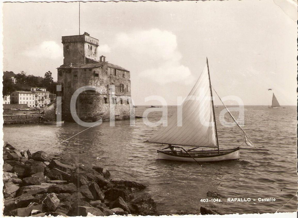 Cartolina originale da collezione 1951 RAPALLO GE Panorama con castello e barca a vela Cartolina FG VG 1
