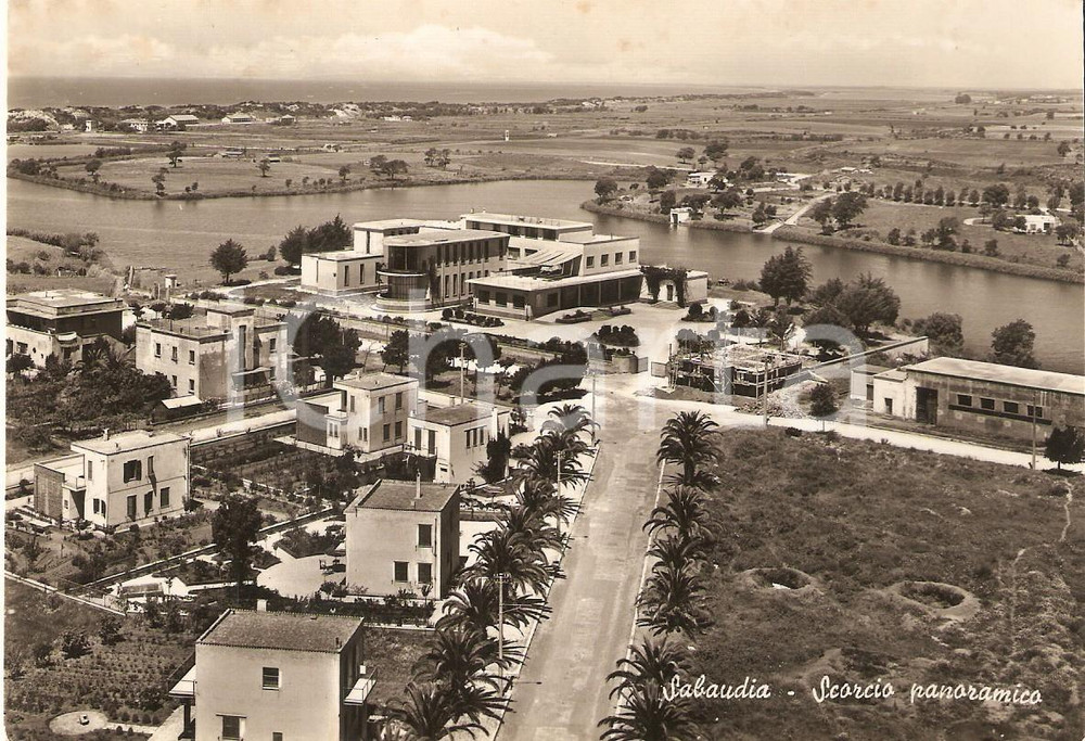 Cartolina originale da collezione 194 SABAUDIA LT Scorcio panoramico Cartolina FG VG 1