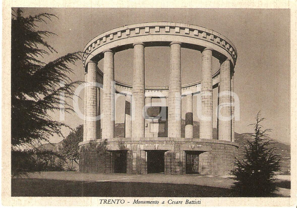 Cartolina originale da collezione 1950 ca TRENTO Monumento a Cesare BATTISTI Cartolina FG NV 1