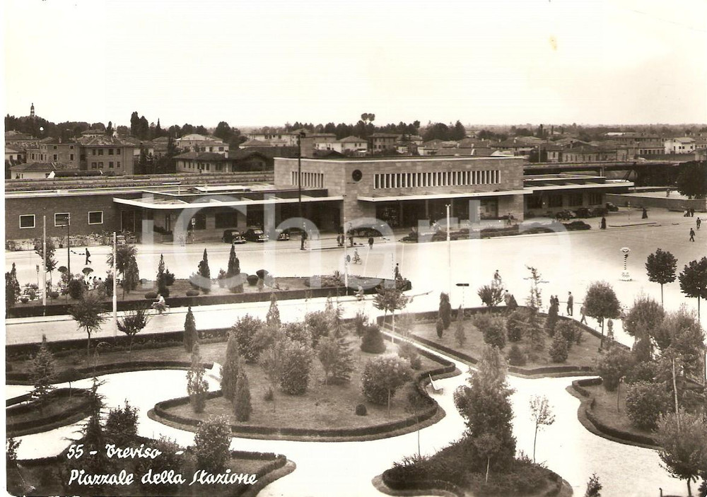 Cartolina originale da collezione 1958 TREVISO Piazzale della Stazione  Panorama  Cartolina FG VG 1
