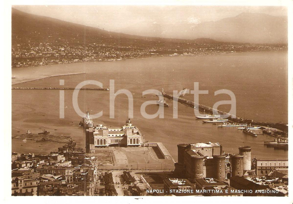 Cartolina originale da collezione 1940 NAPOLI Stazione marittima e MASCHIO ANGIOINO Cartolina FG VG 1