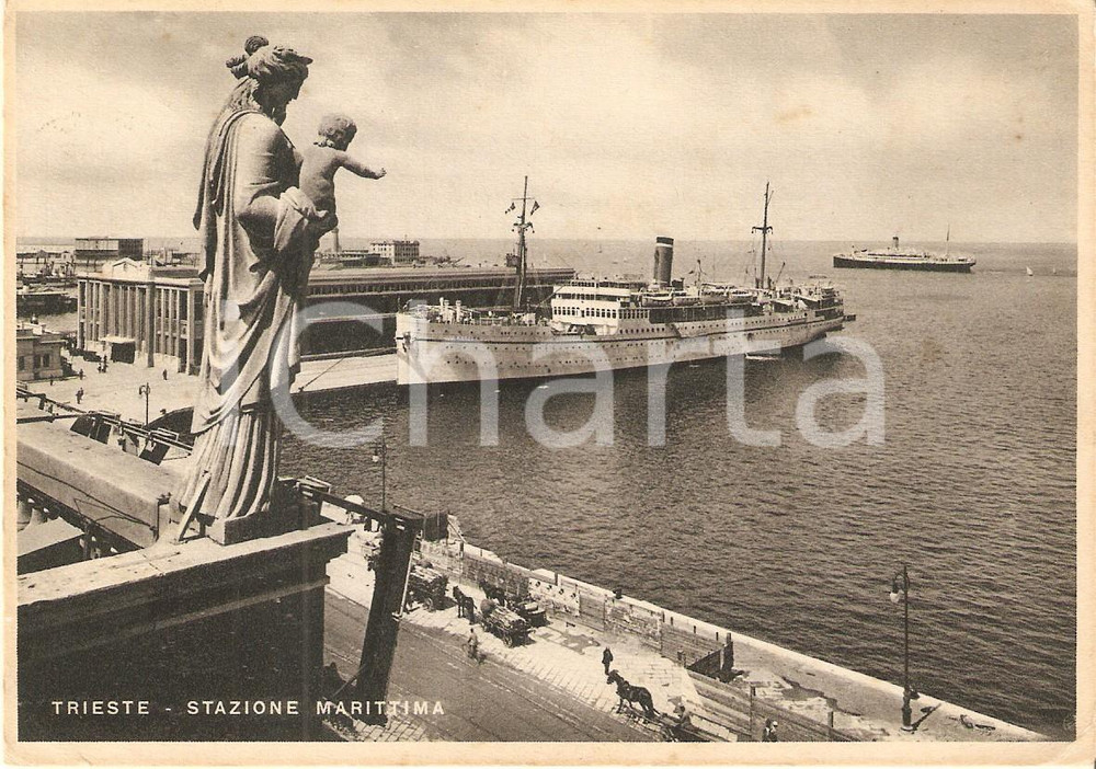 Cartolina originale da collezione 1939 TRIESTE Madonna e Gesù vegliano sulla Stazione Marittima Cartolina FG VG 1