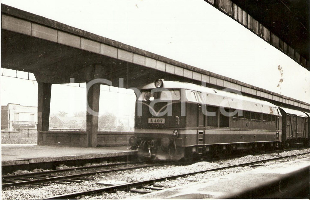 1970 ca FERROVIE STATO Treno A 407 in stazione *Fotografia 18 x 12 cm
