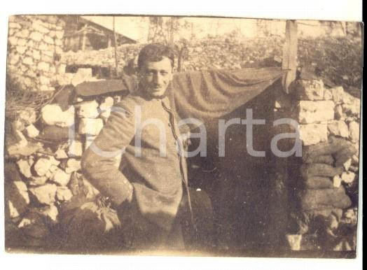 Fotografia d epoca originale 1915 ca WW1 ZONA DI GUERRA Ritratto di ufficiale di fanteria Fotografia 6x5 cm 1