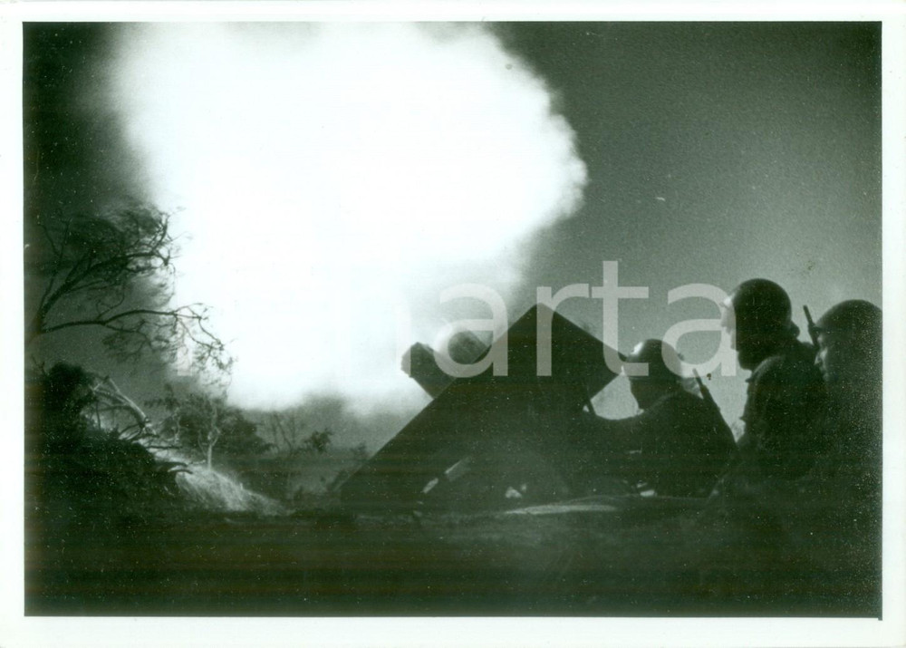 Fotografia d epoca originale 1940 ca FRONTE GRECO ALBANESE WW2 Soldati italiani coprono le truppe Fotografia 1