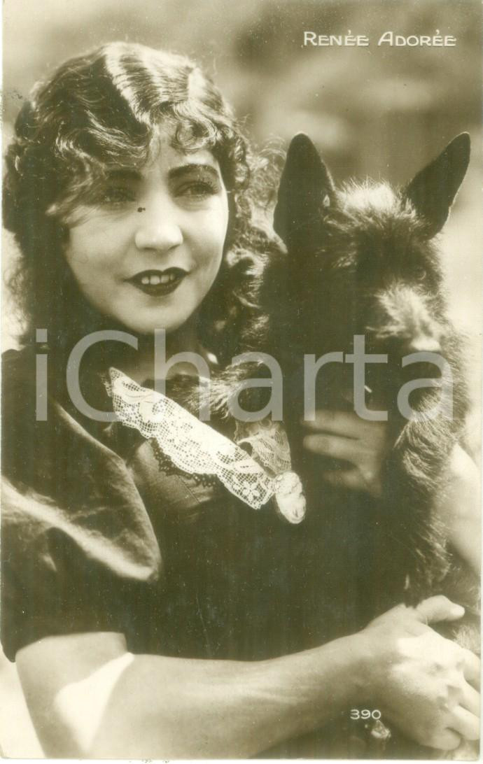 Cartolina originale da collezione 1930 ca CINEMA Attrice Renée ADOREE con cagnolino Cartolina FP NV 1