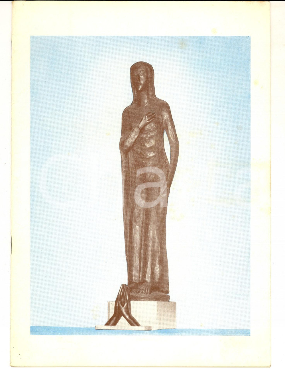 Libro, pubblicazione d epoca 1970 ca VERGIATE Sacrario dei Caduti con la cripta dei dispersi in Russia 30 pp. 1