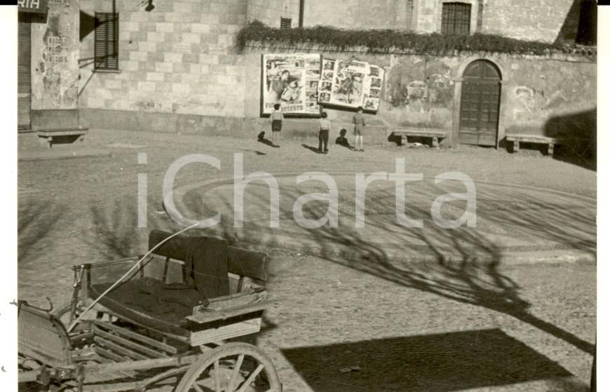 Fotografia d epoca originale 1950 CASTIGLIONE OLONA VA Giochi di bambini in piazza Foto ARTISTICA 10x8 1