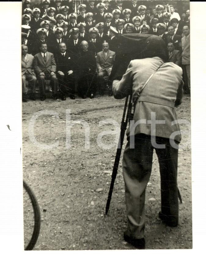 Fotografia d epoca originale 1950 MARIANO COMENSE Festa della banda  Autorità  in posa Foto 7x10 cm 1
