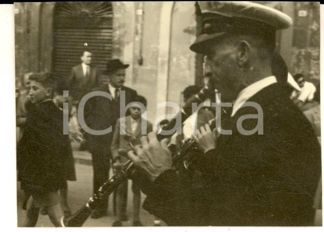 Fotografia d epoca originale 1950 MARIANO COMENSE Festa banda locale  Suonatori Foto artistica 7x5 cm 1