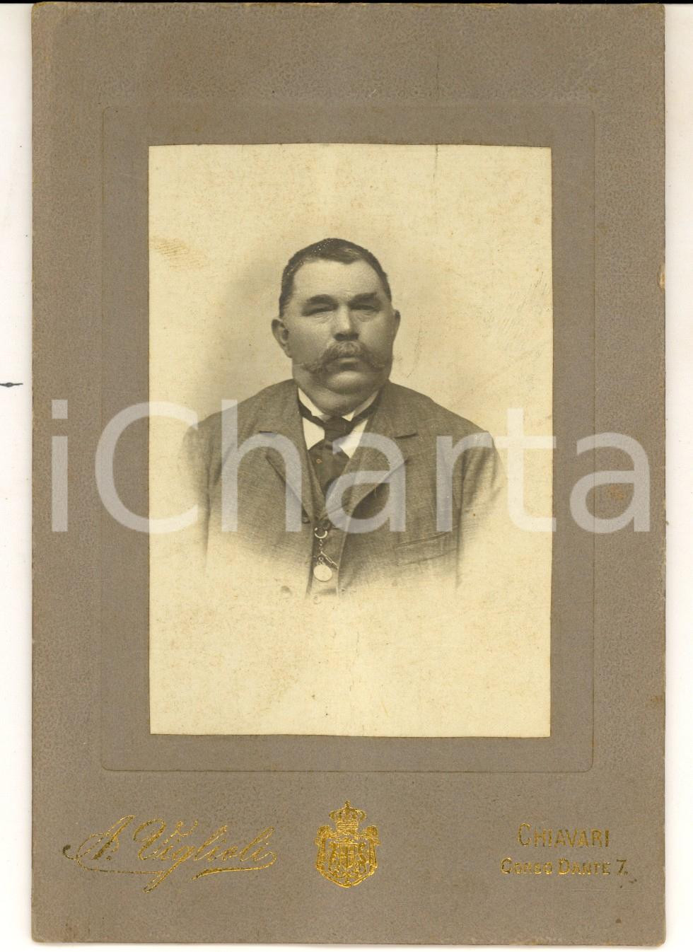 Fotografia d epoca originale 1900 ca CHIAVARI Ritratto di un uomo con catena d oro Foto Antonio VIGLIOLI 1