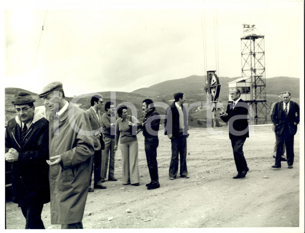 Fotografia d epoca originale 1973 DIGA DEL PASSANTE CZ Riunione Comitato Dighe ENEL NAPOLI Foto 1