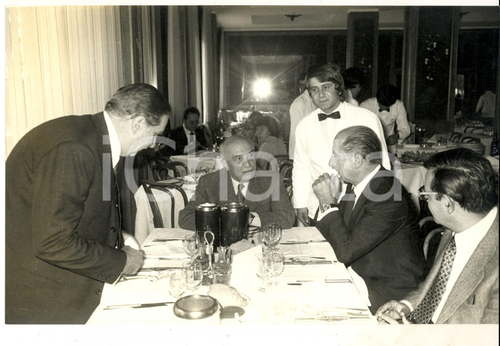 Fotografia d epoca originale 1970 ca FIUGGI Convegno DC  Amintore FANFANI, Lorenzo NATALI e PASTORINO Foto 1