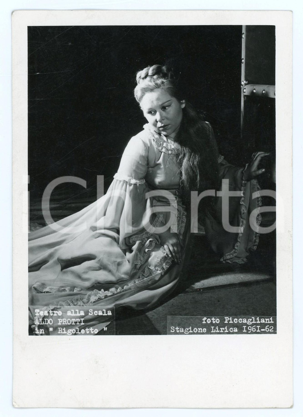Cartolina originale da collezione 196162 MILANO Teatro alla SCALA Rigoletto Foto seriale PICCAGLIANI 1